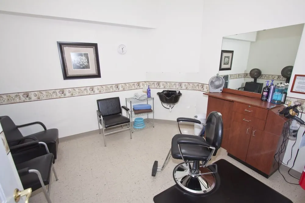 Top-rated landscaping services in Chester, IL - The Manor at Craig Farms