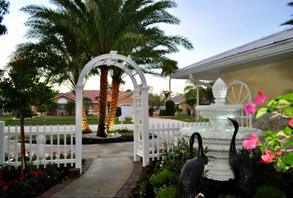 Expert yard cleanup service in Rockledge, FL - The Master's Touch Landscape and Design