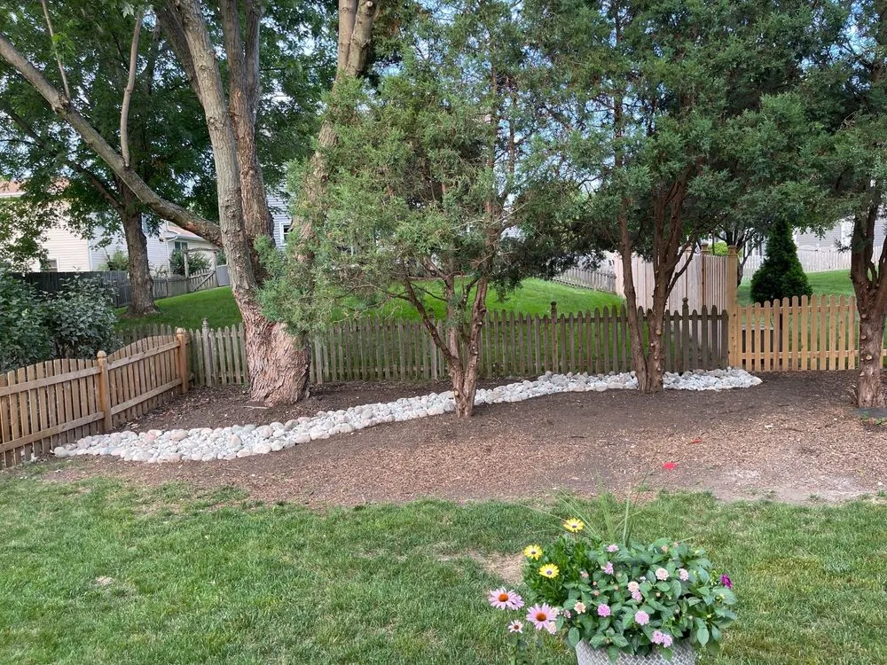 Professional landscape design in Aurora, IL - The Meadows Landscape