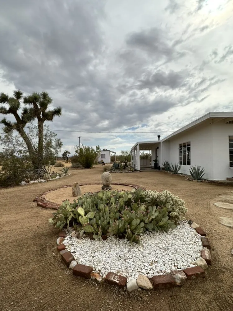 Expert landscaping services experts serving Yucca Valley, CA - The Modernist Landscapes