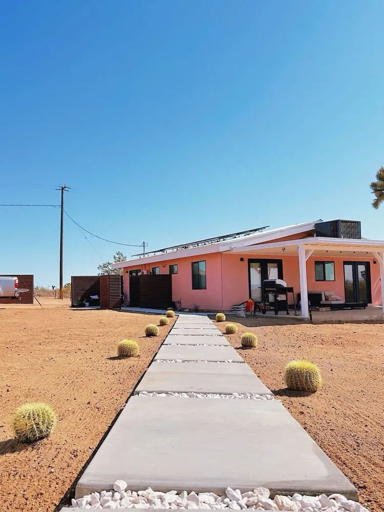 Local garden landscaping near you in Yucca Valley, CA by The Modernist Landscapes