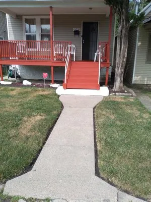 The Moore Group 71 Logo