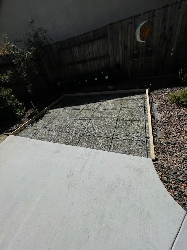 Professional garden landscaping experts serving Roseville, CA - The Morales Brothers Landscaping