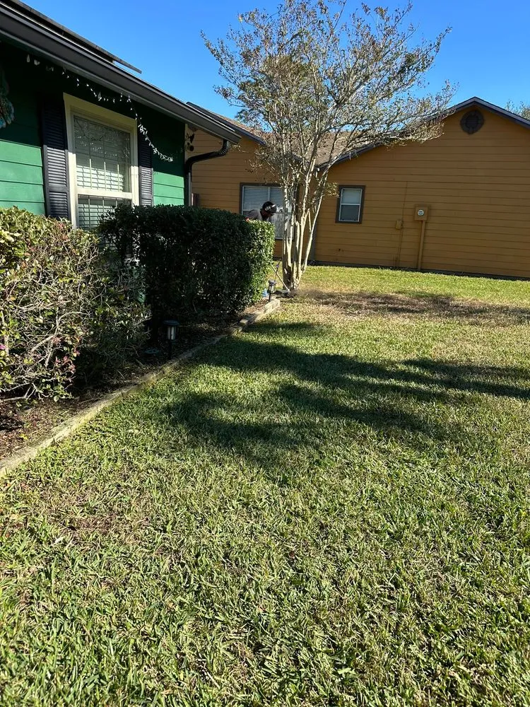 Local landscaping services in Orange Park, FL - The Mowing Squad