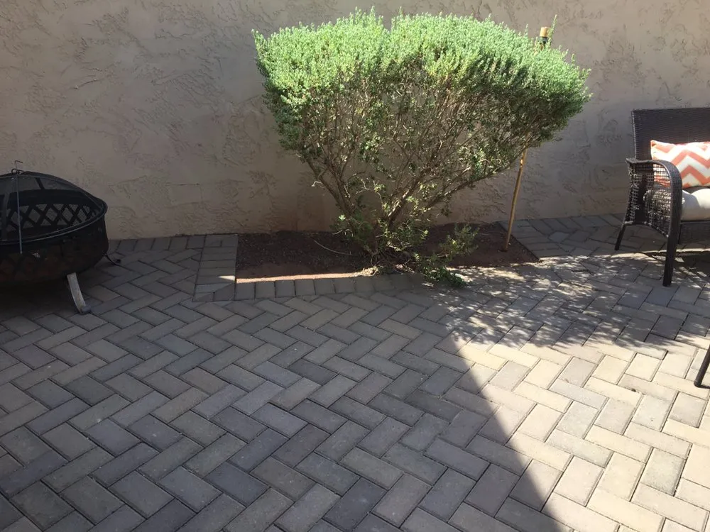 Custom lawn mowing service in Phoenix, AZ - The Mud And Above Landscaping