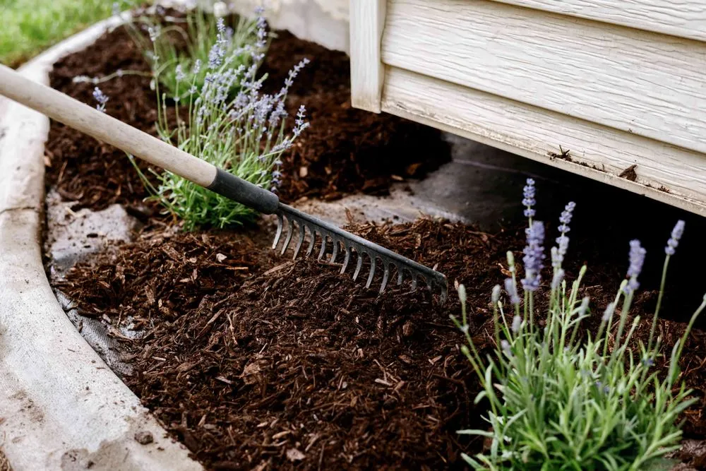 Reliable garden landscaping in Deerfield, IL - The Mulch Center