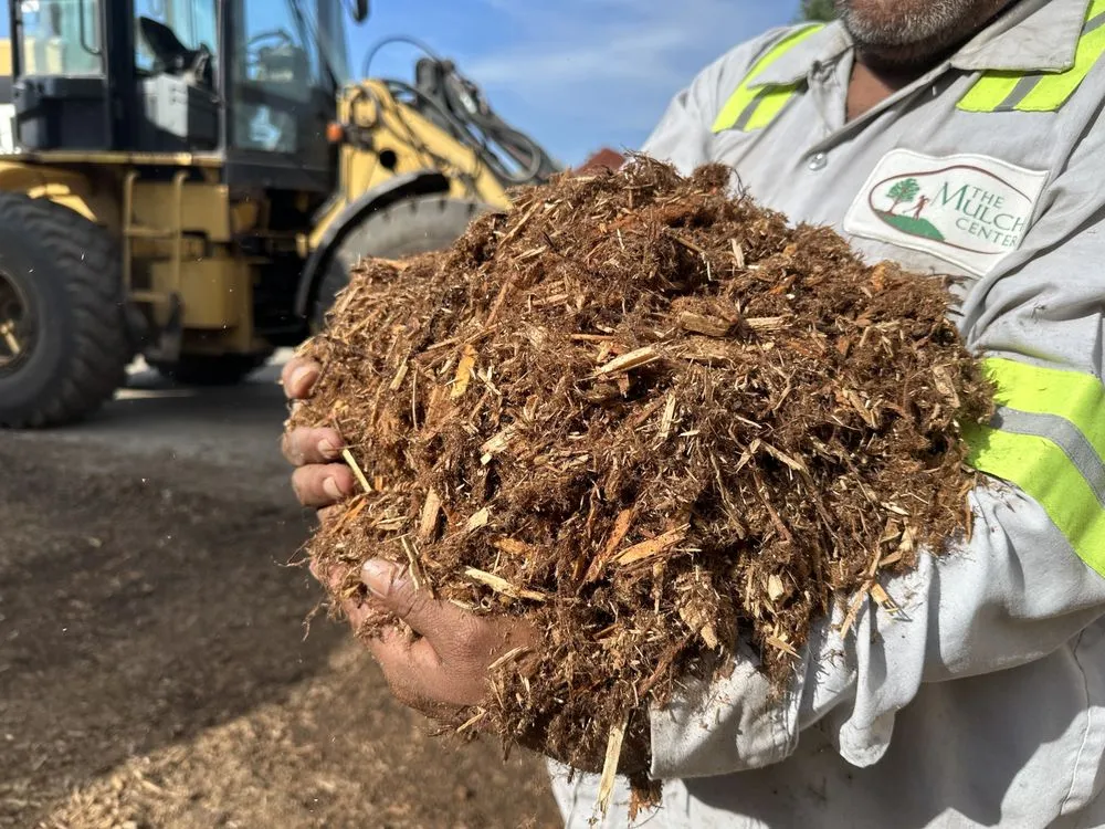 Reliable landscape installation in Deerfield, IL - The Mulch Center