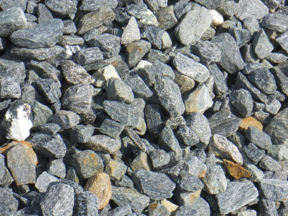 Expert outdoor landscaping in Louisville, KY by The Mulch Company of Kentucky