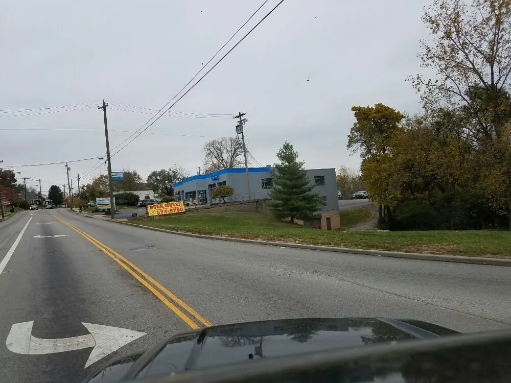 Expert lawn mowing service in Cincinnati, OH - The Mulch Lot