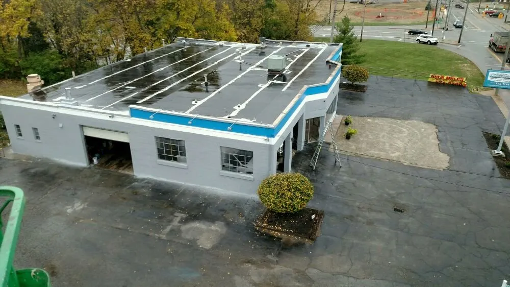 Expert lawn mowing service experts serving Cincinnati, OH - The Mulch Lot