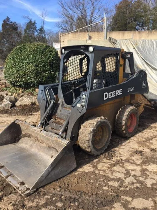 Local garden landscaping in Nashville, TN by The Mulch Stop