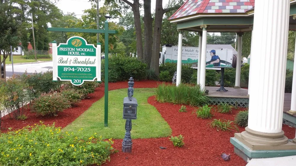 Reliable yard maintenance in Smithfield, NC by The Mulch Yard
