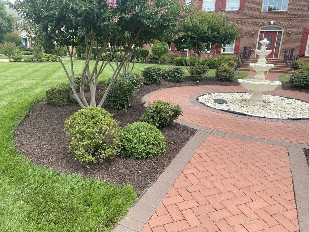 Local landscaping services in Richmond, VA by The Mulchman RVA