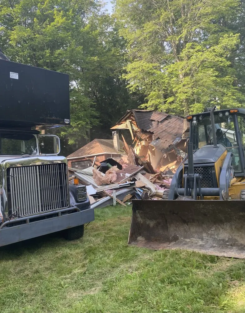 Local lawn care service in West Branch, MI - The Mullet Express