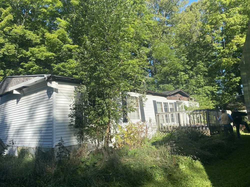 Expert landscape installation experts serving West Branch, MI - The Mullet Express