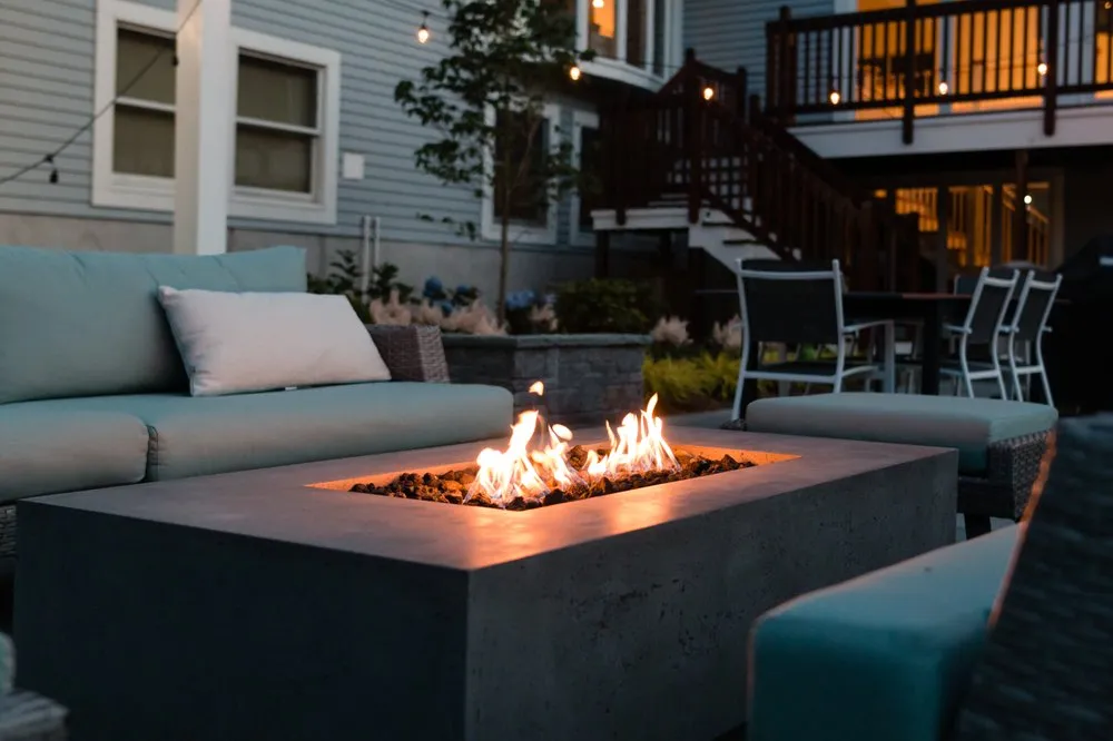 Trusted lawn care service in Newton, MA - The Narrow Lane