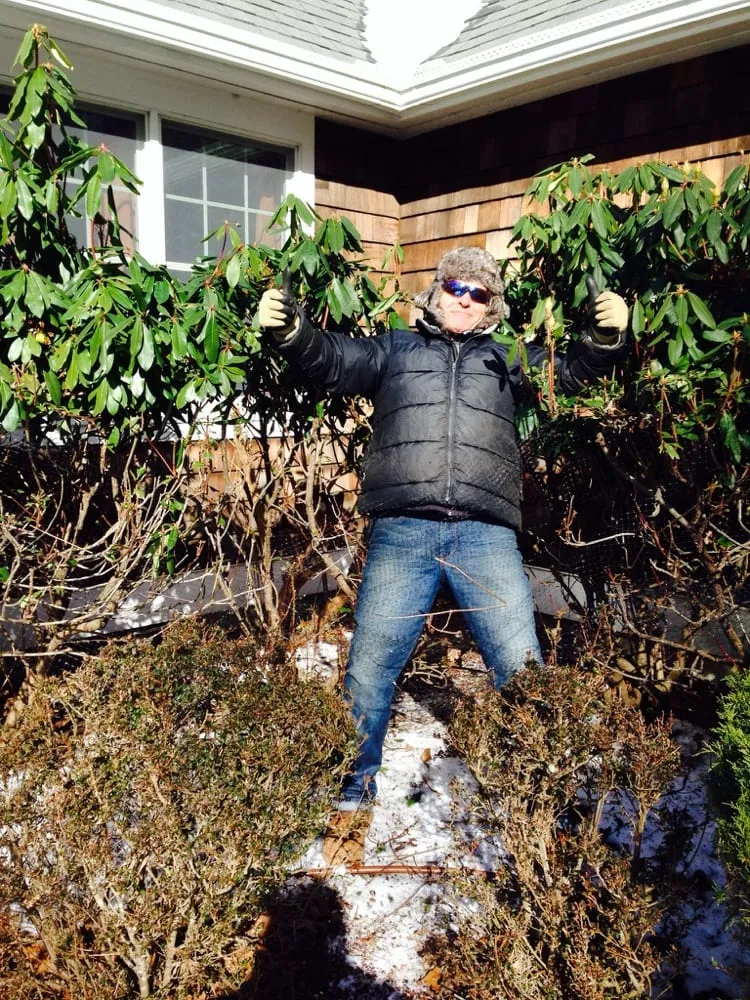 Affordable garden landscaping in Islip Terrace, NY by The Natural Way Organic Landscaping