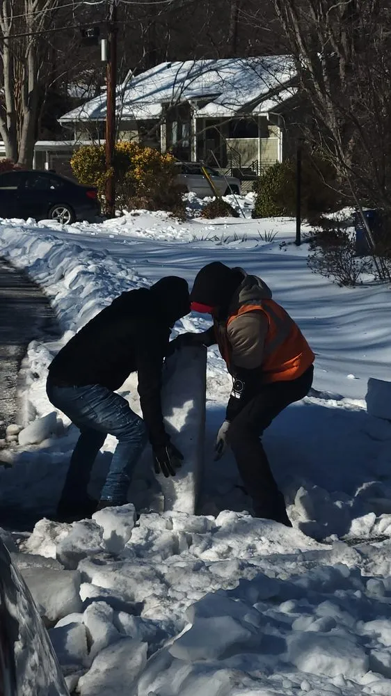 Local landscape design in Kitty Hawk, NC - The Neighbor's Kid Home & Lawn