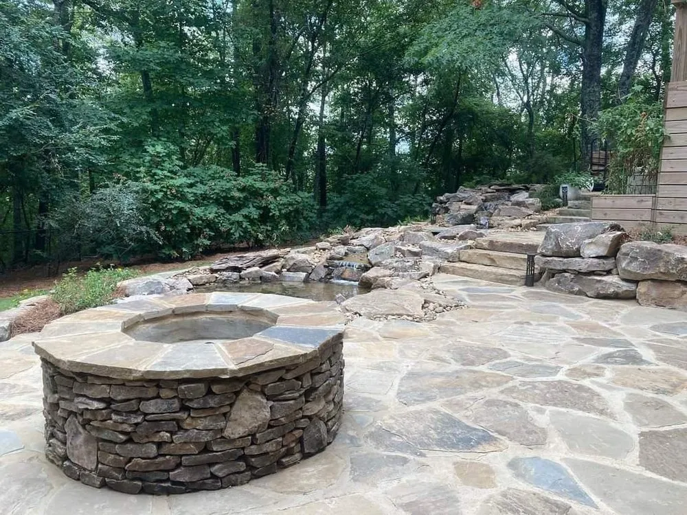 Custom lawn care service in Leeds, AL by The Nelson Team