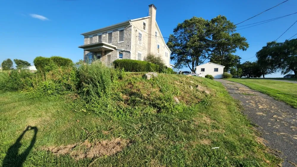 Trusted lawn care service in Pittsburgh, PA - The  New Horizon Lawn Care