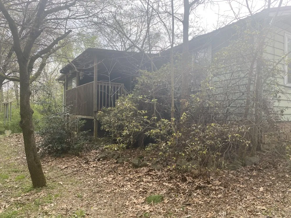 Expert landscaping services for beautiful yards across Birmingham, AL - The Oakland Brothers Lawn Care