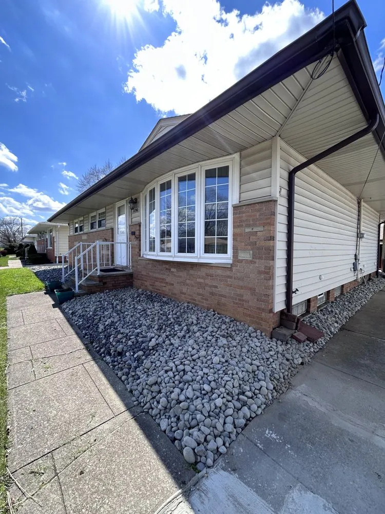 Top-rated lawn care service experts serving Fairview Park, OH - The Ohio Landscaping Lawn Care