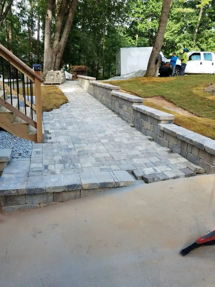 Reliable landscape design experts serving Lawrenceville, GA - The Oldowan Paver Company