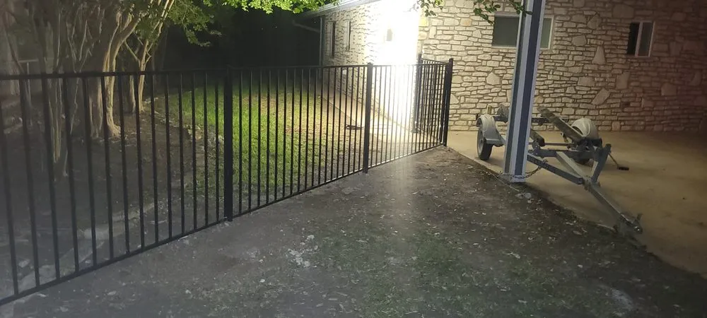 Expert outdoor landscaping in Pflugerville, TX - The Other Side Fence And Yard
