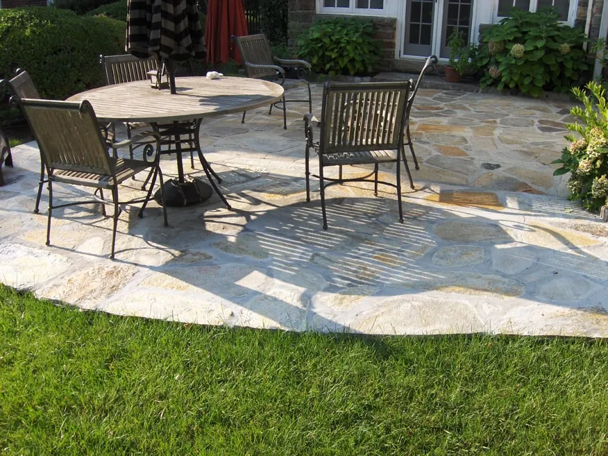 Affordable landscape design for beautiful yards in Sparks, MD by The Outdoor Advantage