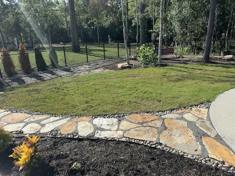 Custom outdoor landscaping in Wilmington, NC - The Outdoor Living Designer