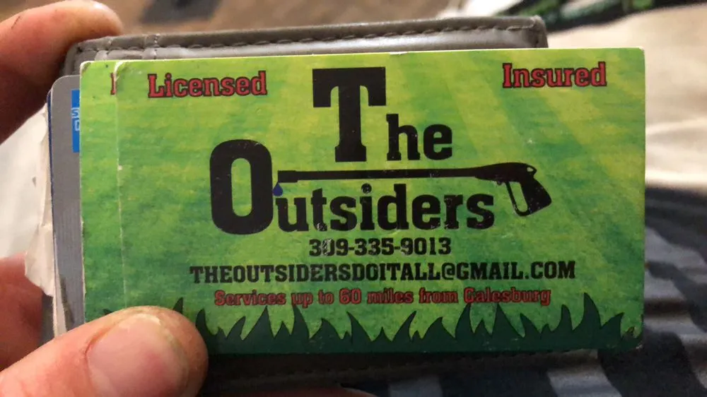 Trusted outdoor landscaping in Knoxville, IL by The Outsiders
