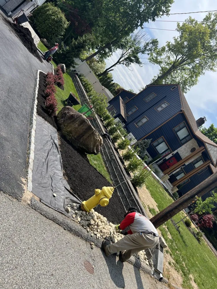 Expert outdoor landscaping in Paterson, NJ - The Palacios B Landscaping