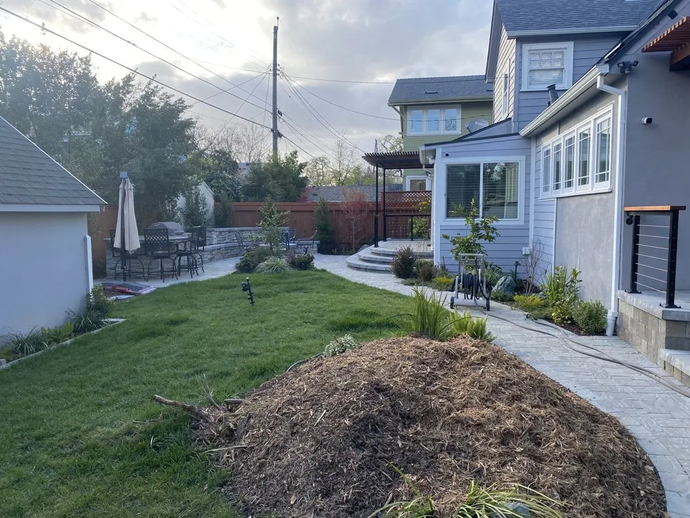 Top-rated lawn care service in Modesto, CA - The Paver Company