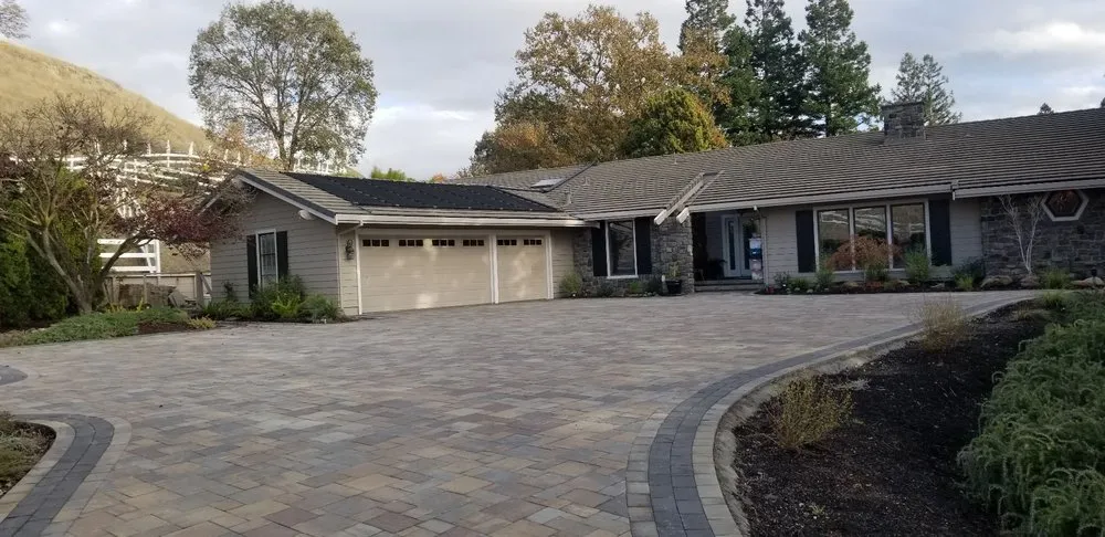 Top-rated outdoor landscaping with custom design in Walnut Creek, CA by The Paver Guys