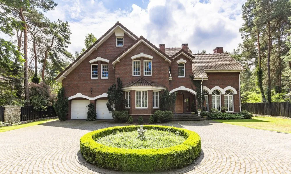 Trusted lawn mowing service for year-round maintenance in Vacaville, CA by The Perez Landscaping