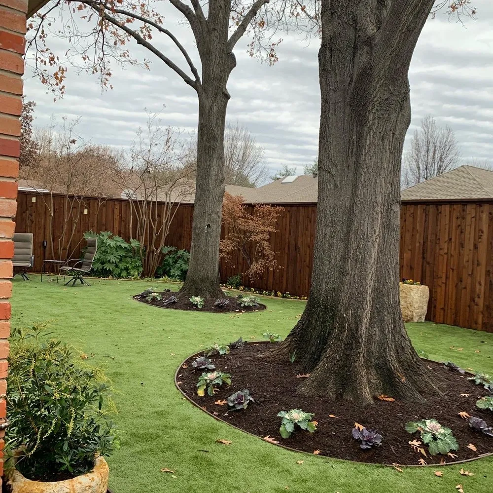 Custom garden landscaping in Dallas, TX - The Perfect Lawn