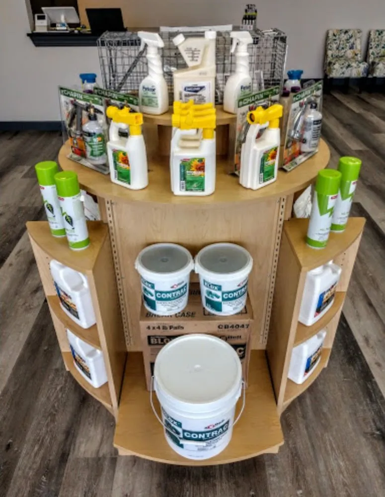 Top-rated garden landscaping with custom design in McKinney, TX by The Pest Shop - DIY Pest and Lawn Supplies