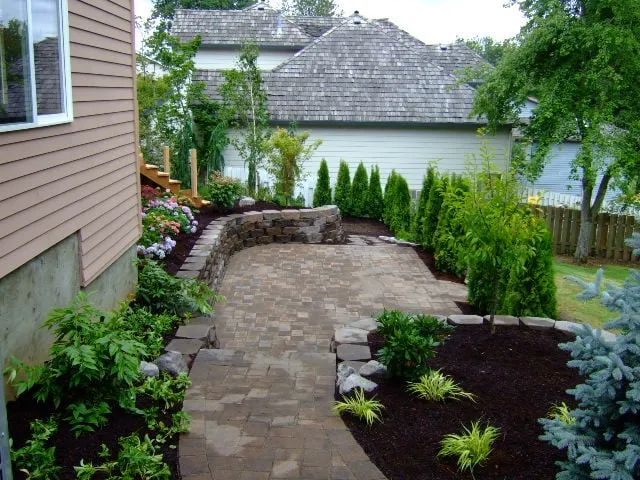 Top-rated landscaping services for residential properties in Portland, OR by The Phoenix Garden Project