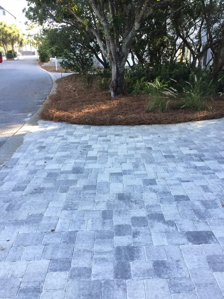 Trusted garden landscaping experts serving Marietta, GA - The Pinestraw King