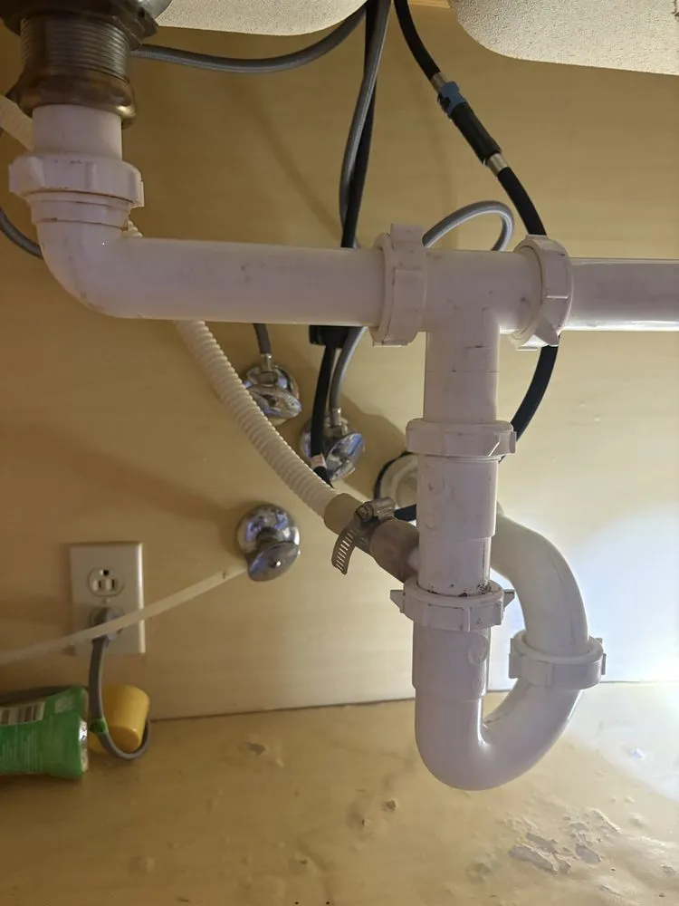 Reliable landscaping services for year-round maintenance in Youngstown, OH by The Pipenado