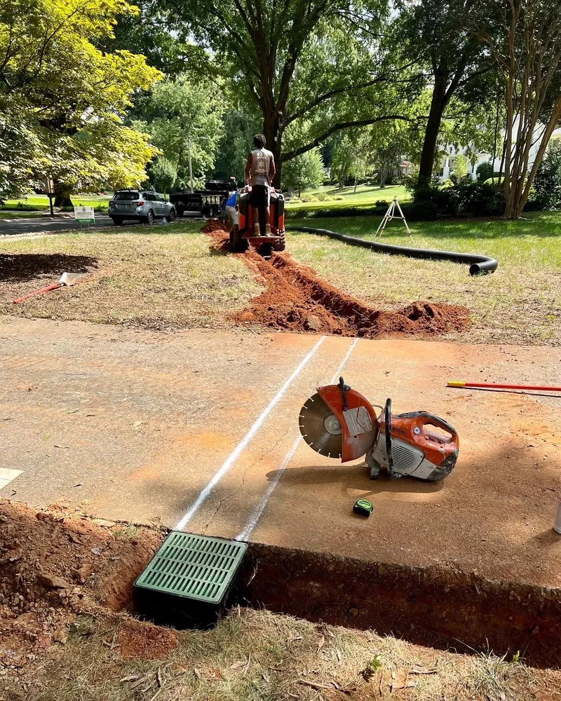 Affordable lawn mowing service in Charlotte, NC - The Plant Guys