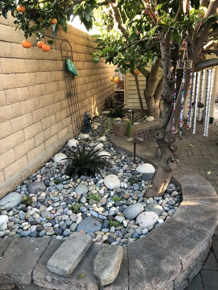 Expert garden landscaping experts serving Huntington Beach Ca, CA - The Plant Nerd