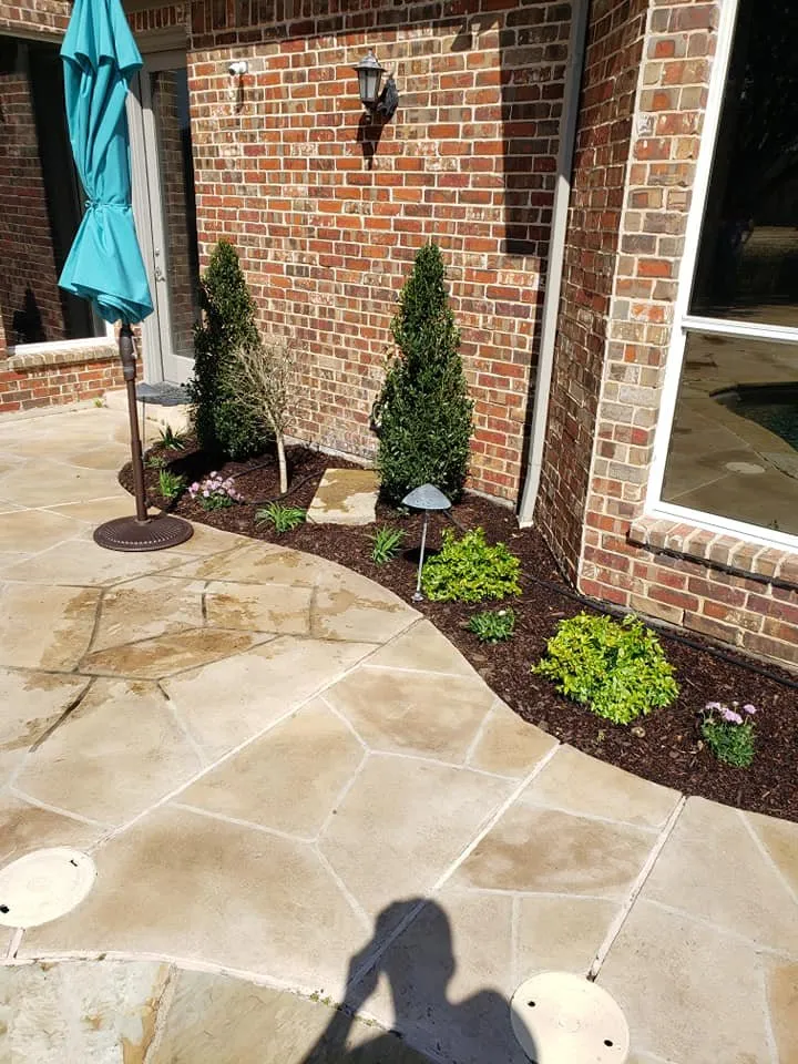 Affordable yard maintenance in Wylie, TX - The Planted Stone Landscaping