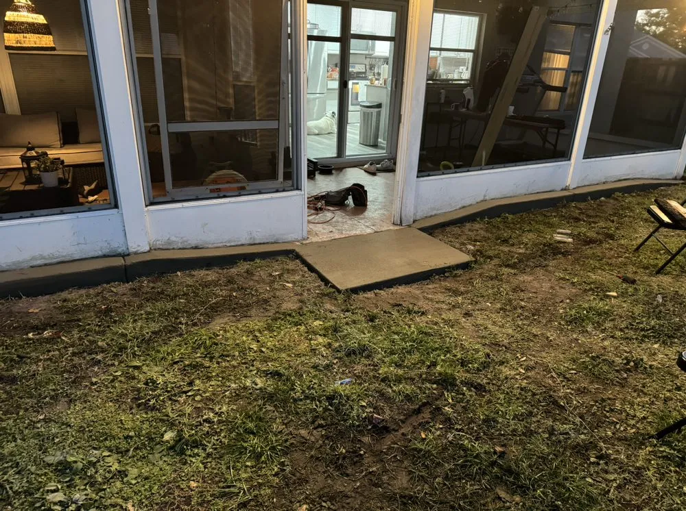 Professional garden landscaping in Kissimmee, FL by The Pressure Washing Brothers