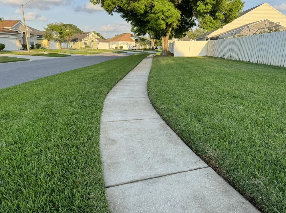 Top-rated garden landscaping in Kissimmee, FL - The Pressure Washing Brothers
