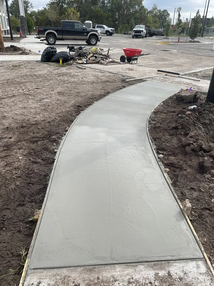 Top-rated lawn mowing service for beautiful yards across Kissimmee, FL - The Pressure Washing Brothers