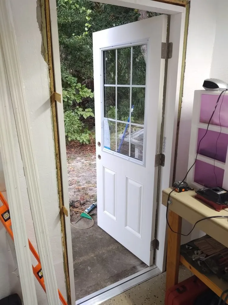 Affordable yard maintenance in Crystal River, FL - The Price Is Right Pressure Washing & Lawn Care Service