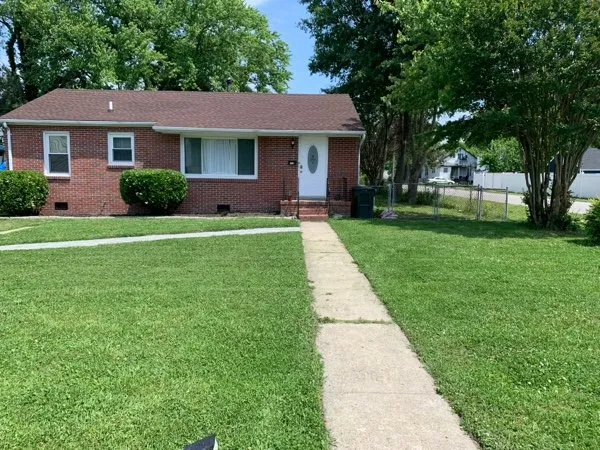 Expert yard maintenance near you in Hampton, VA by The Pro Lawn