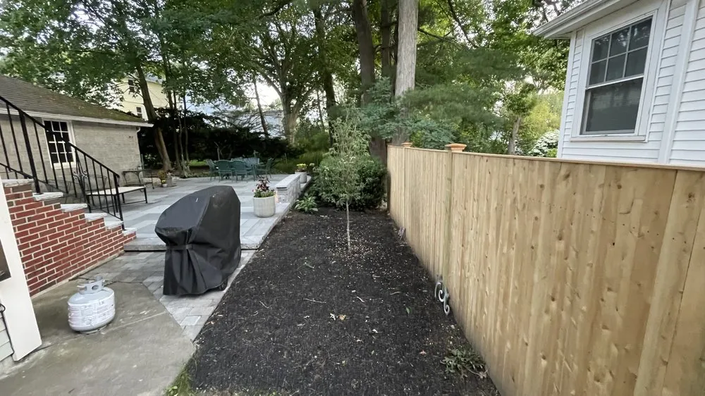 Trusted yard cleanup service in Lynn, MA by The Pros