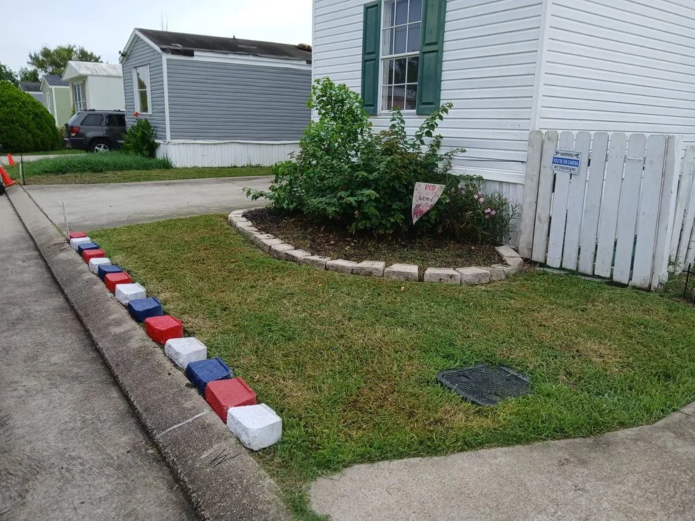 Local lawn mowing service experts serving Alvin, TX - The Quebedeaux Effect Services